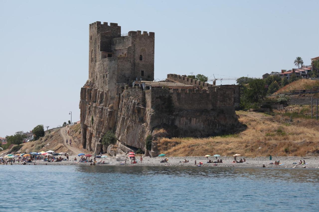 B&B Pitagora Roseto Capo Spulico Exteriör bild